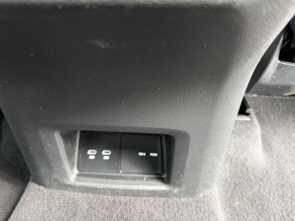 used 2024 Volkswagen Atlas Cross Sport car