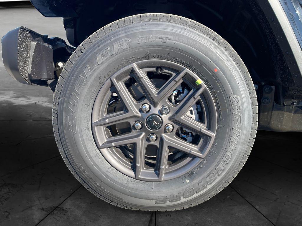 new 2026 Jeep Gladiator car, priced at $43,184