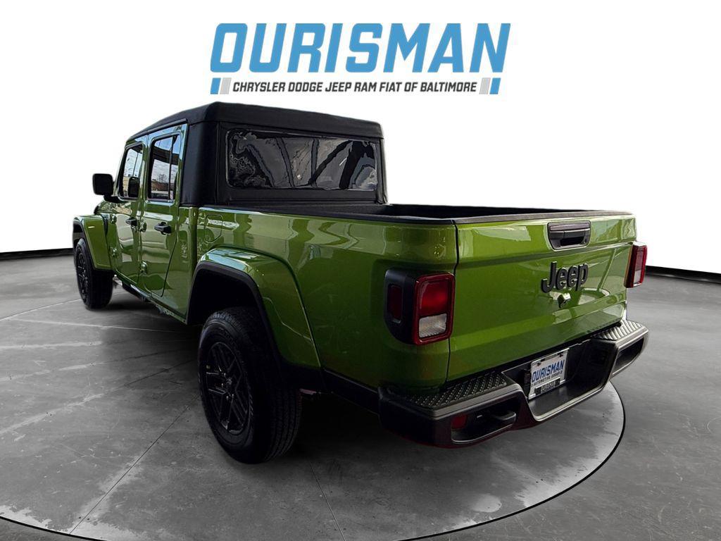 new 2026 Jeep Gladiator car, priced at $40,669