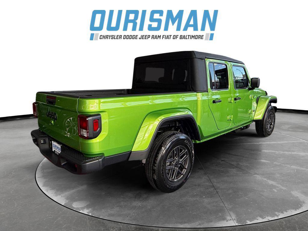 new 2026 Jeep Gladiator car, priced at $40,669