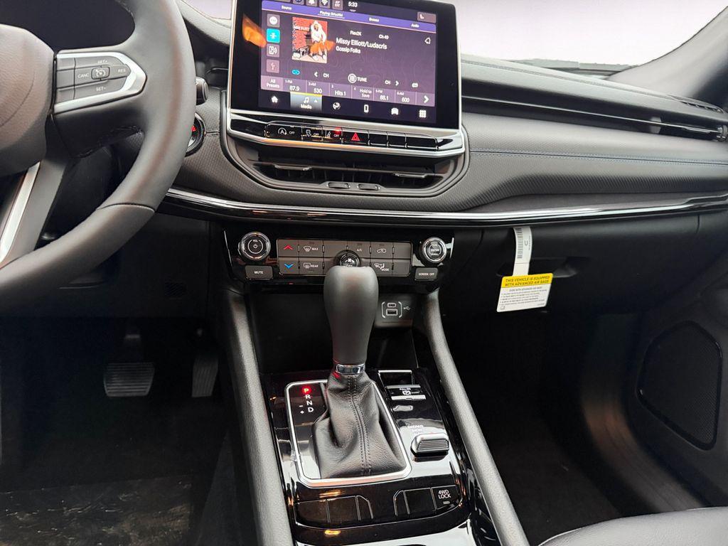 new 2026 Jeep Compass car, priced at $25,534