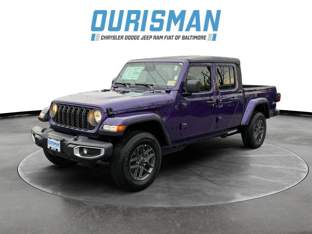 new 2026 Jeep Gladiator car, priced at $40,925
