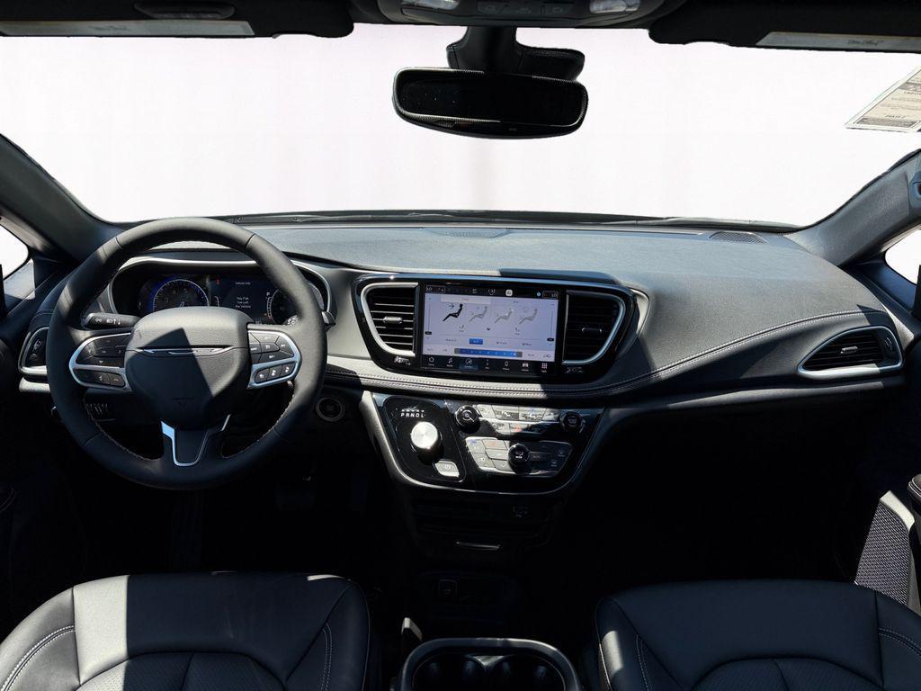 new 2027 Chrysler Pacifica car, priced at $48,703