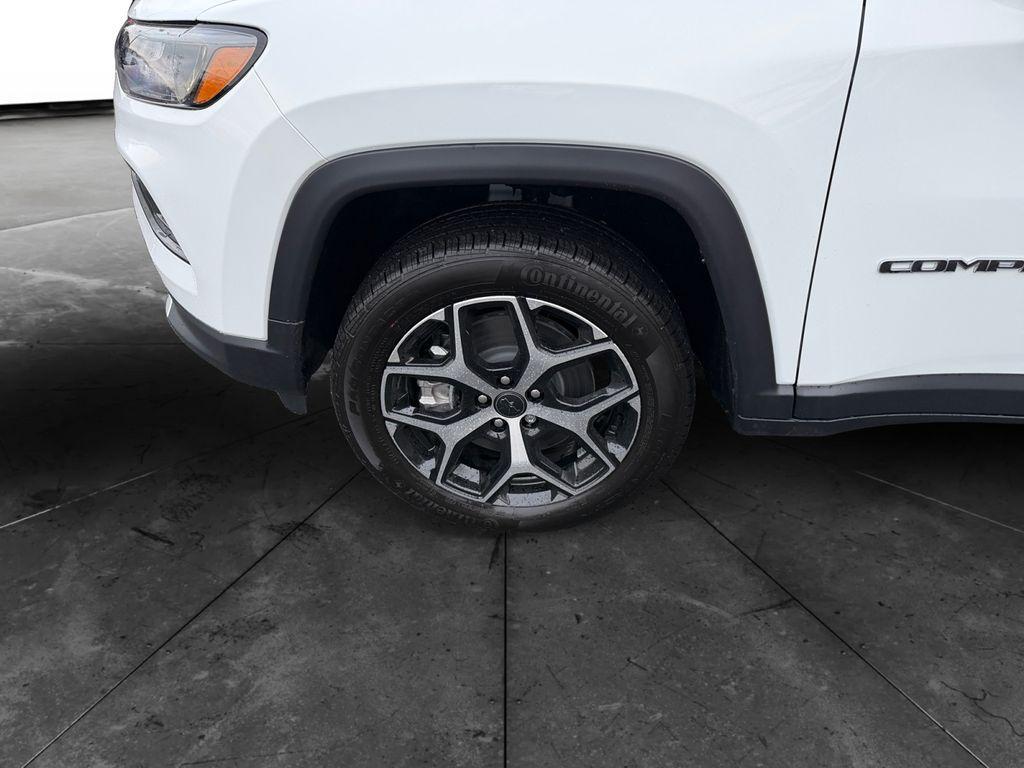 new 2026 Jeep Compass car, priced at $28,937