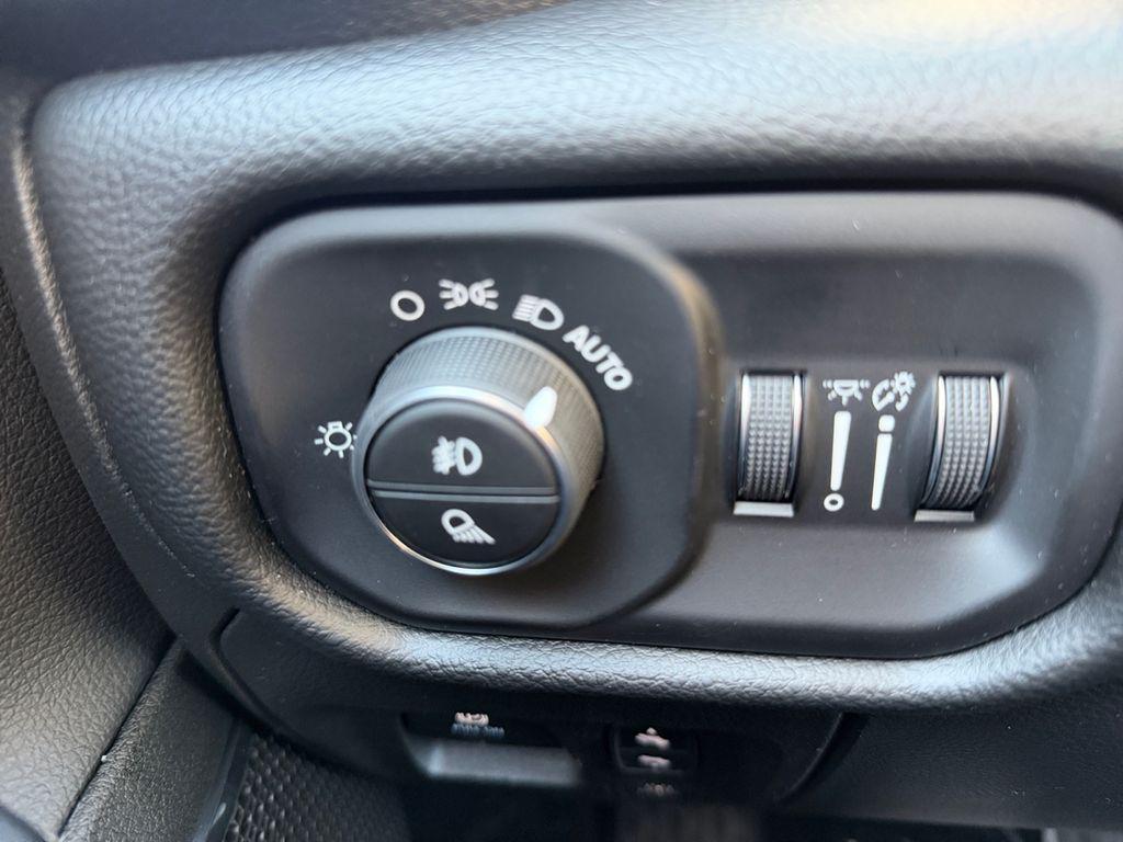 new 2026 Ram 1500 car, priced at $59,559