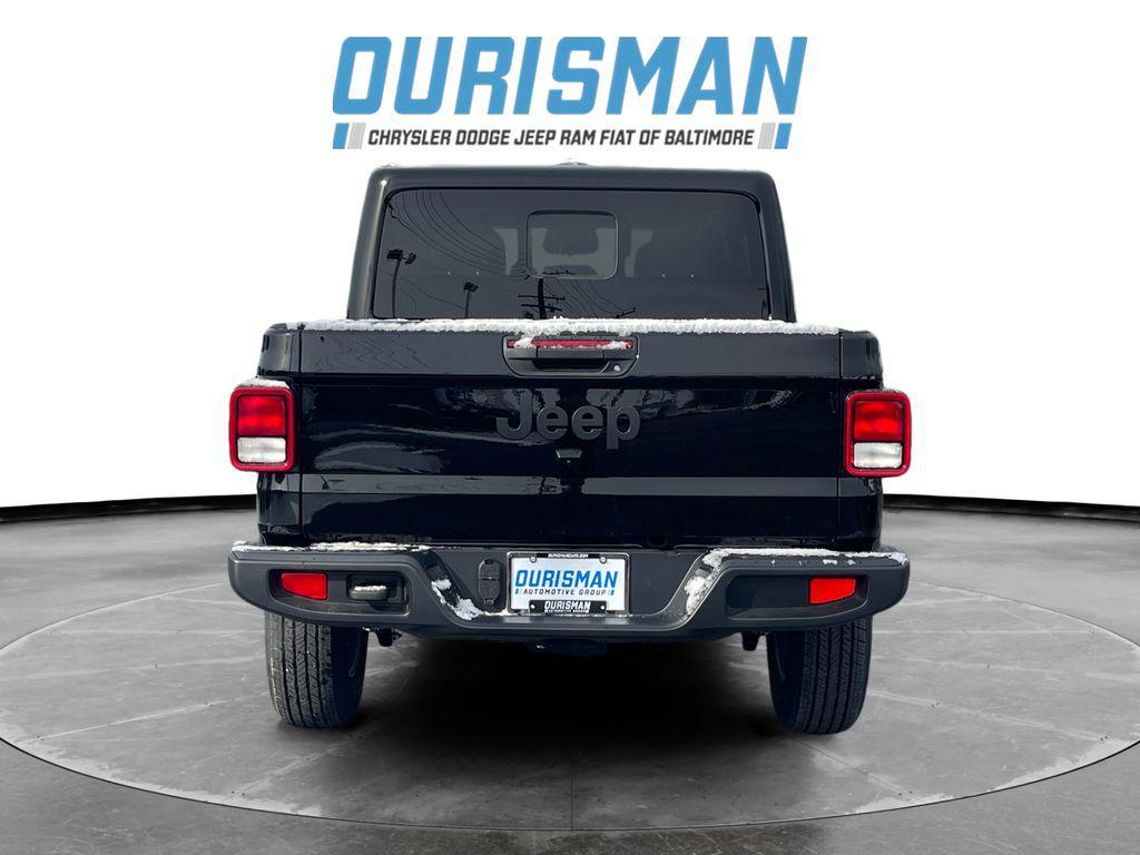 new 2026 Jeep Gladiator car, priced at $43,520