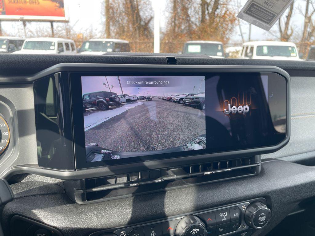 new 2026 Jeep Gladiator car, priced at $43,520