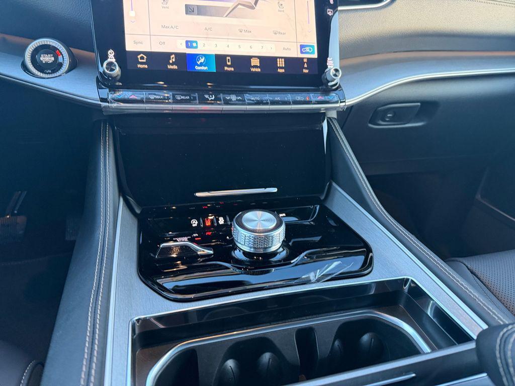 new 2026 Jeep Grand Wagoneer car, priced at $74,430