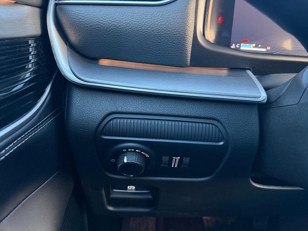 new 2026 Jeep Grand Wagoneer car, priced at $74,430