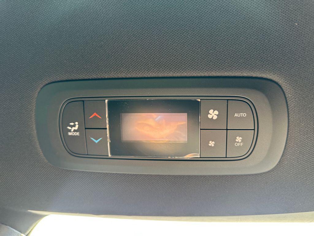 new 2026 Chrysler Pacifica car, priced at $39,638