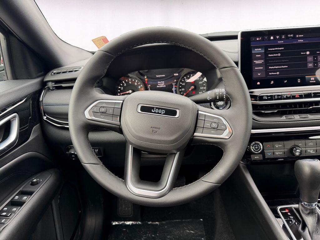 new 2026 Jeep Compass car, priced at $26,785