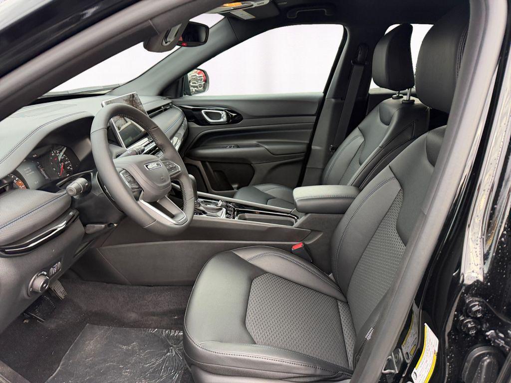 new 2026 Jeep Compass car, priced at $25,831