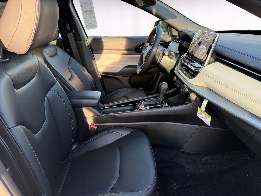 new 2026 Jeep Compass car, priced at $28,937