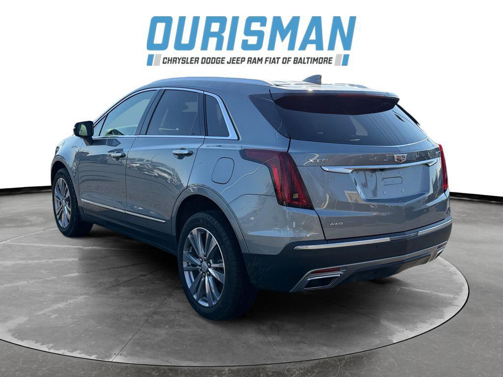 used 2024 Cadillac XT5 car, priced at $37,000