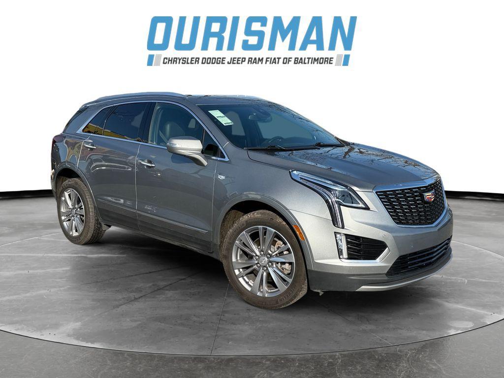 used 2024 Cadillac XT5 car, priced at $37,000