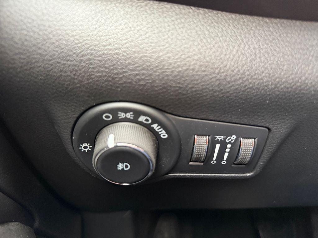 new 2026 Jeep Compass car, priced at $25,449