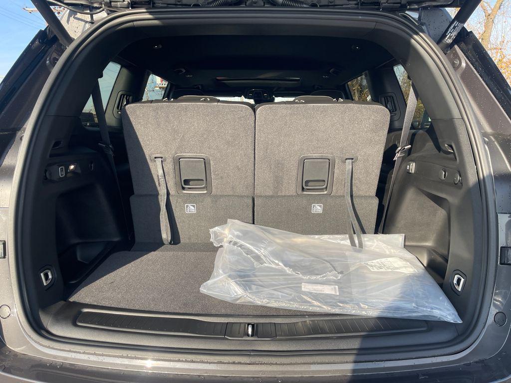 new 2025 Jeep Grand Cherokee L car, priced at $41,648