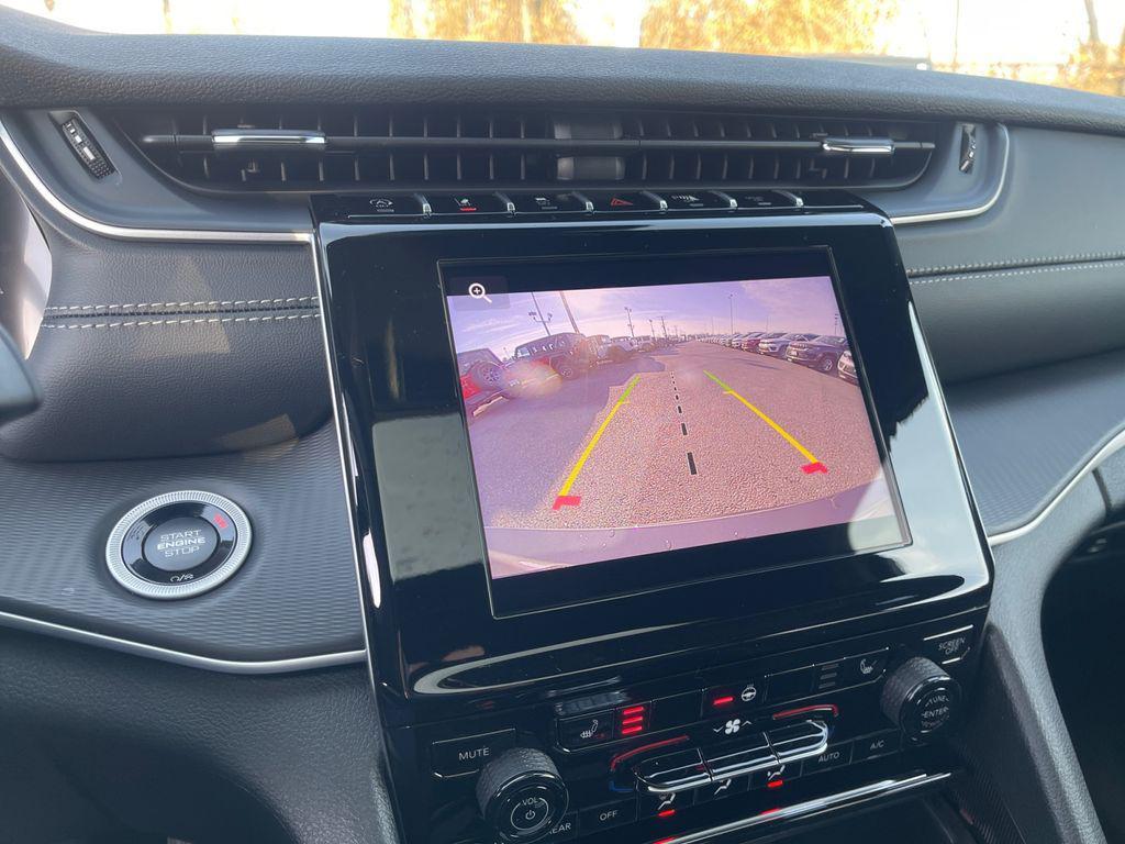 new 2025 Jeep Grand Cherokee L car, priced at $41,648