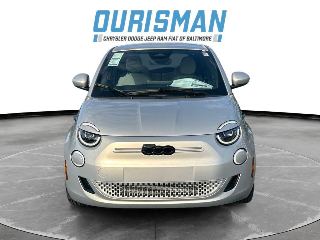 new 2025 FIAT 500e car, priced at $32,495