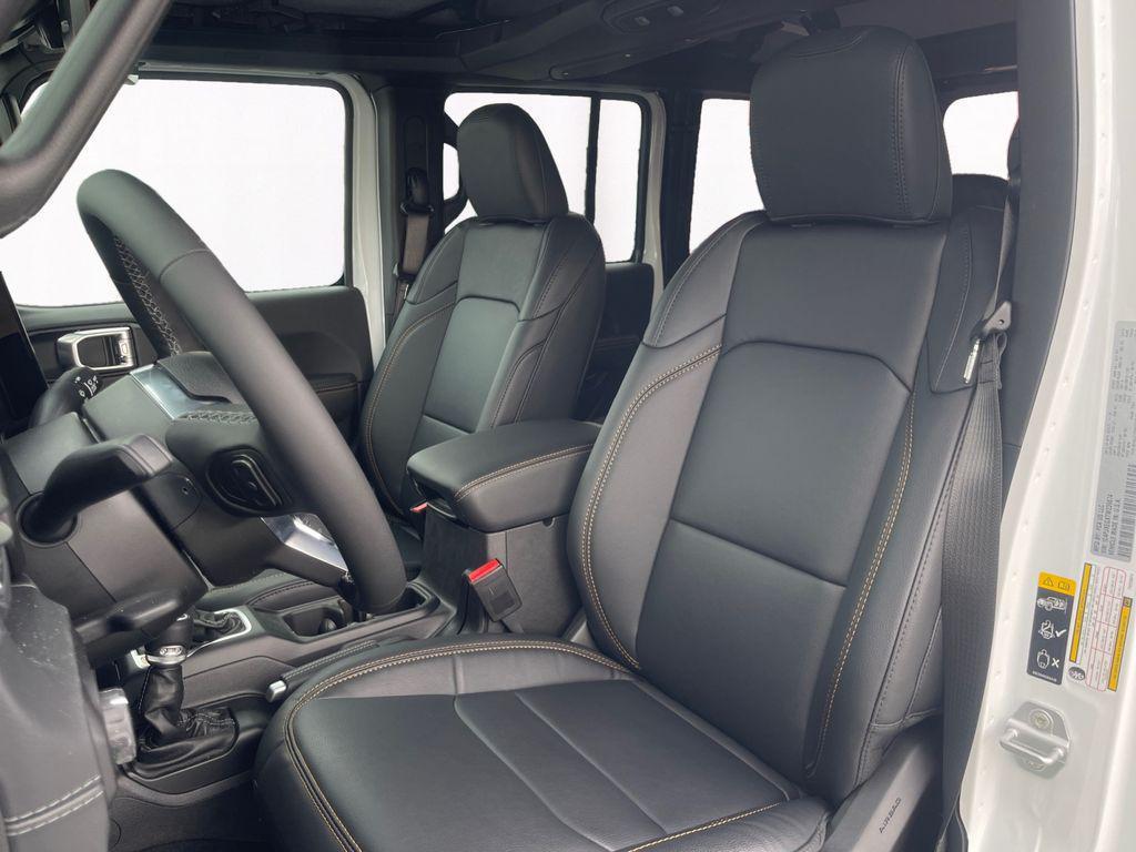 new 2026 Jeep Wrangler car, priced at $46,531