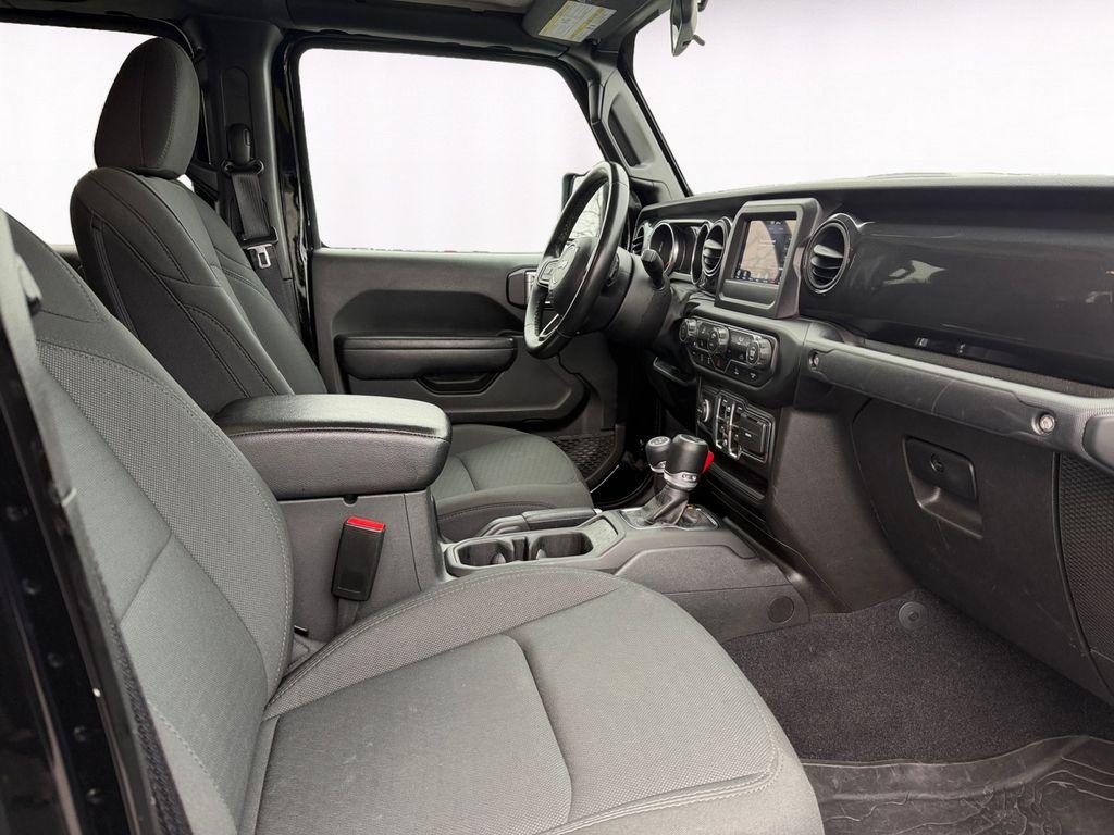 used 2022 Jeep Gladiator car, priced at $31,500