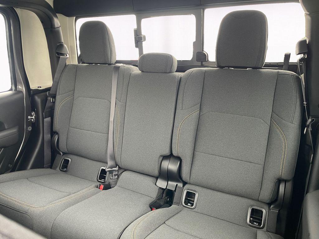 new 2026 Jeep Gladiator car, priced at $42,553