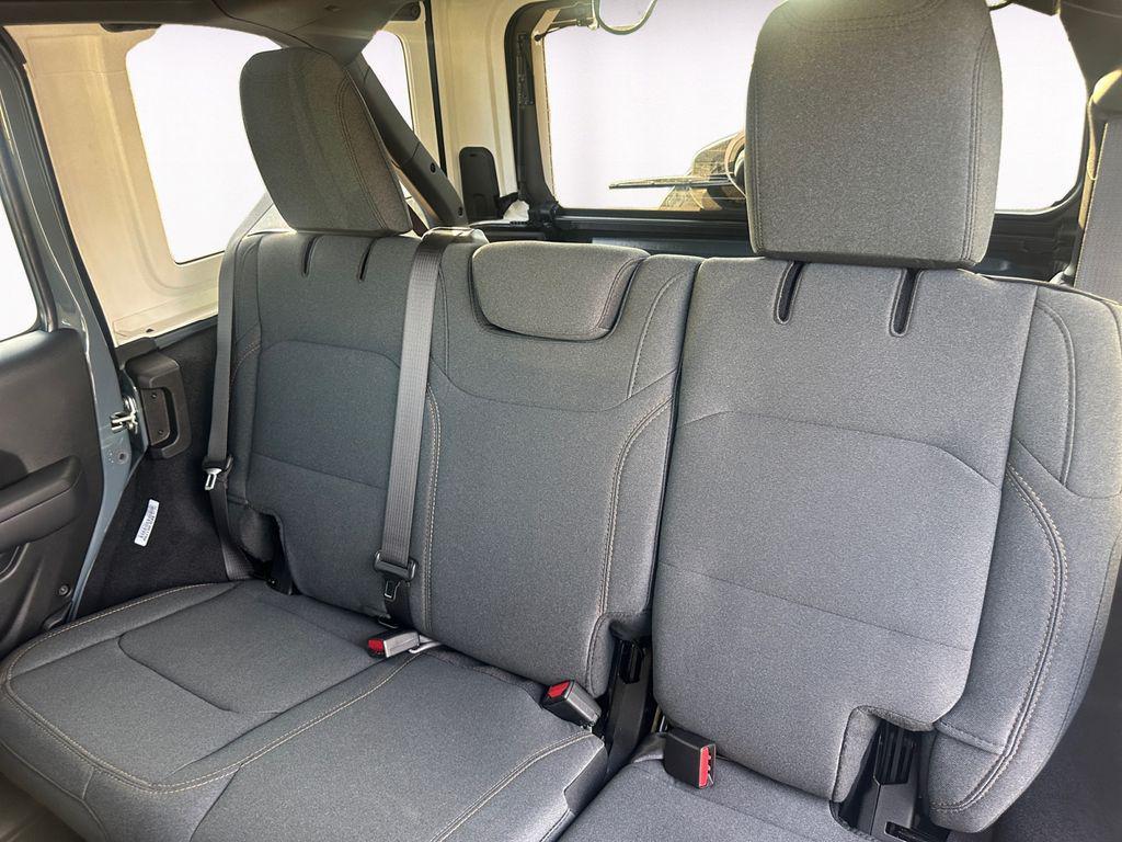 new 2026 Jeep Wrangler car, priced at $47,192