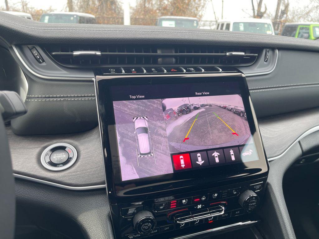 new 2025 Jeep Grand Cherokee L car, priced at $51,313