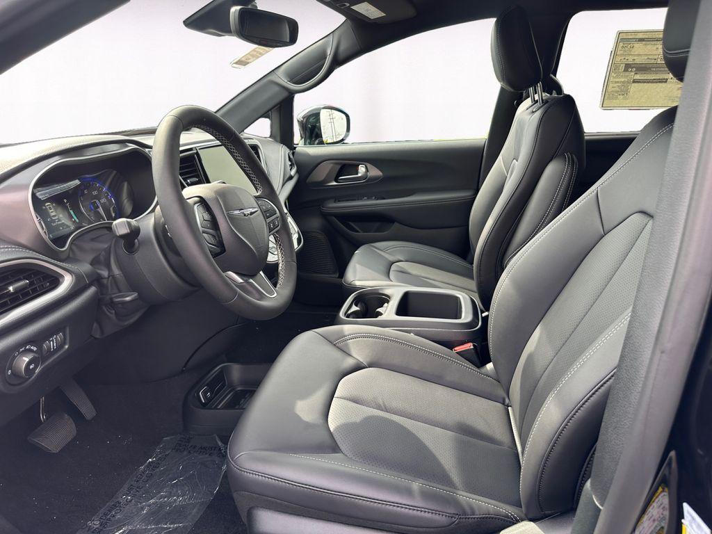 new 2026 Chrysler Pacifica car, priced at $38,178