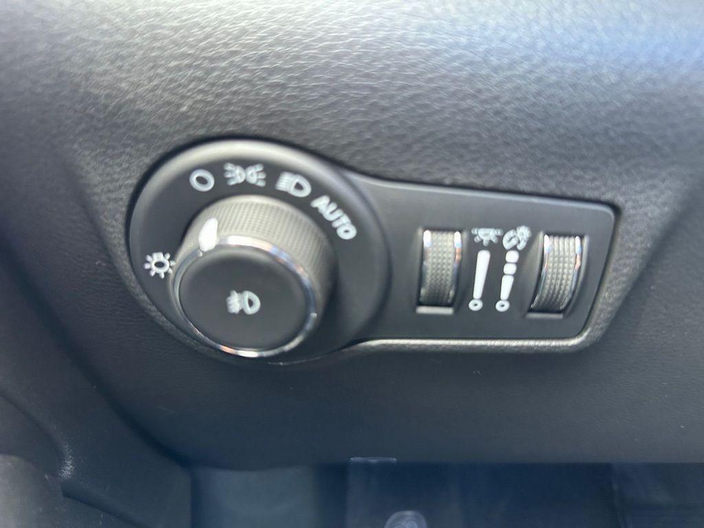 new 2026 Jeep Compass car, priced at $25,776