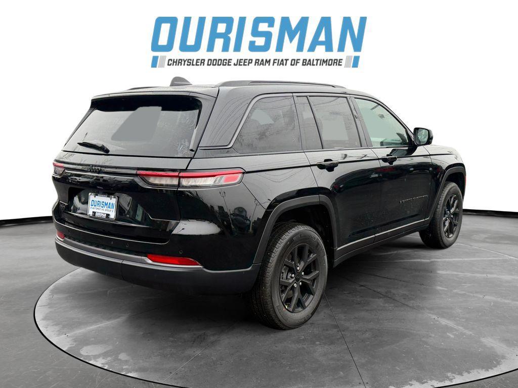 new 2026 Jeep Grand Cherokee car, priced at $48,525