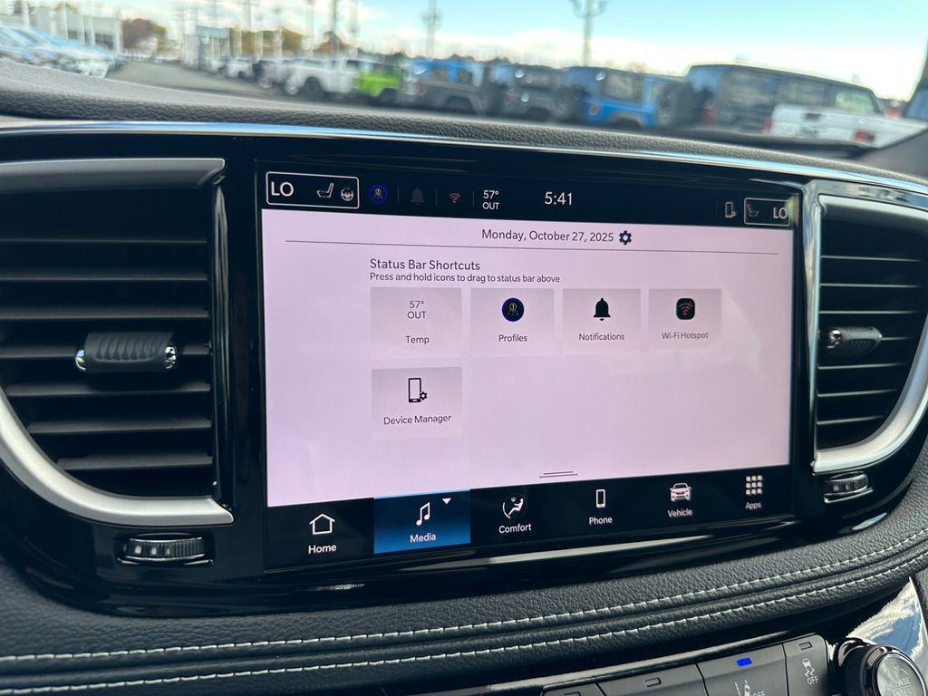 new 2026 Chrysler Pacifica car, priced at $35,205