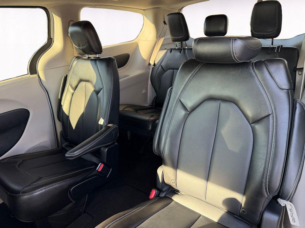 used 2024 Chrysler Pacifica car, priced at $27,000