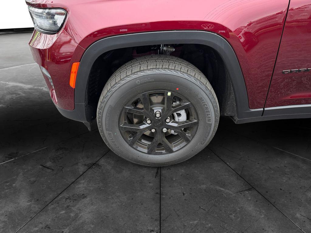 new 2025 Jeep Grand Cherokee car, priced at $36,491