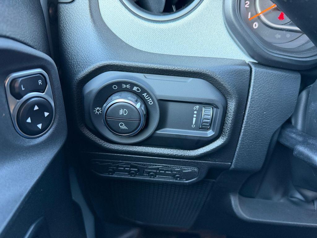 new 2026 Jeep Gladiator car, priced at $43,520