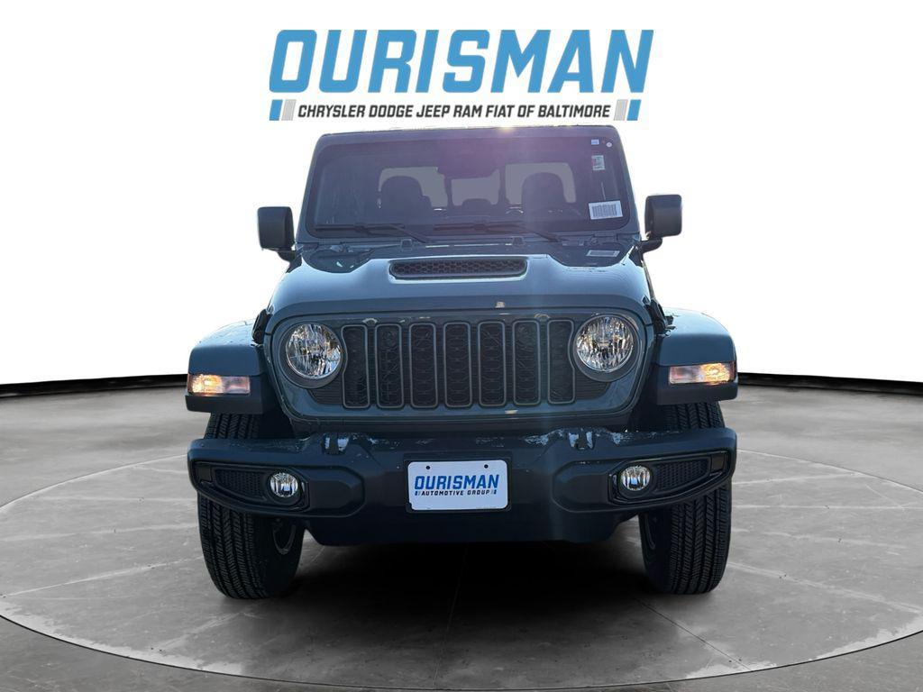 new 2026 Jeep Gladiator car, priced at $43,520