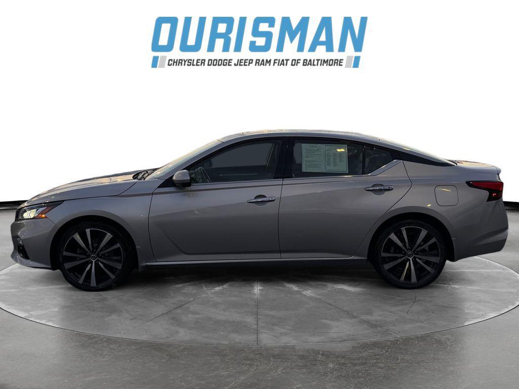 used 2019 Nissan Altima car, priced at $23,000