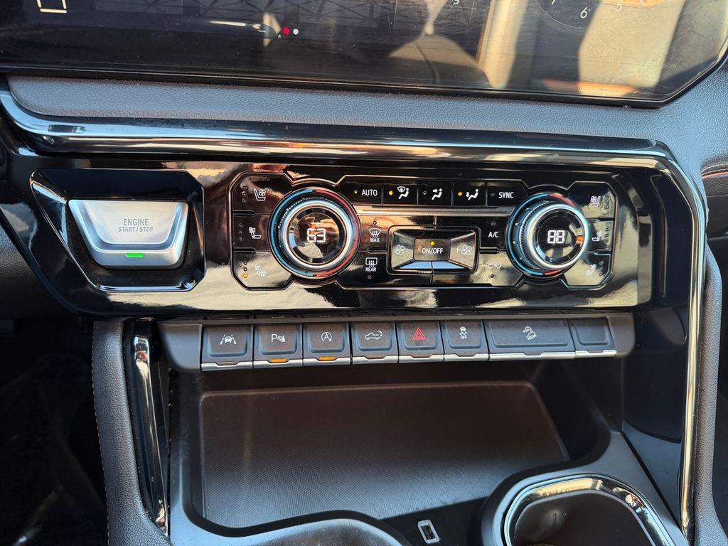 used 2023 GMC Sierra 1500 car, priced at $43,900