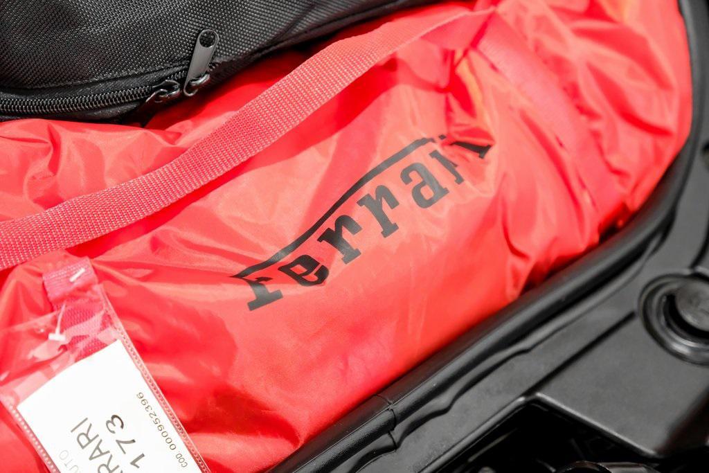 2022 Rosso Ferrari F1-75 Ferrari SF90 Spider