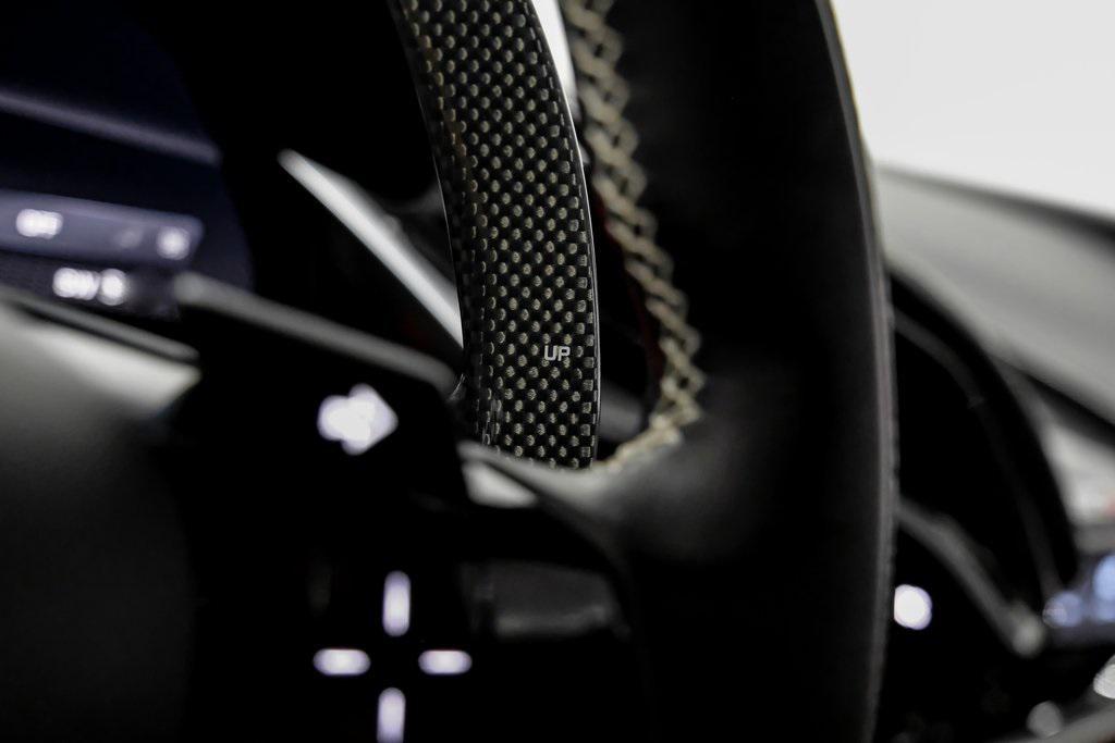 2022 Rosso Ferrari F1-75 Ferrari SF90 Spider