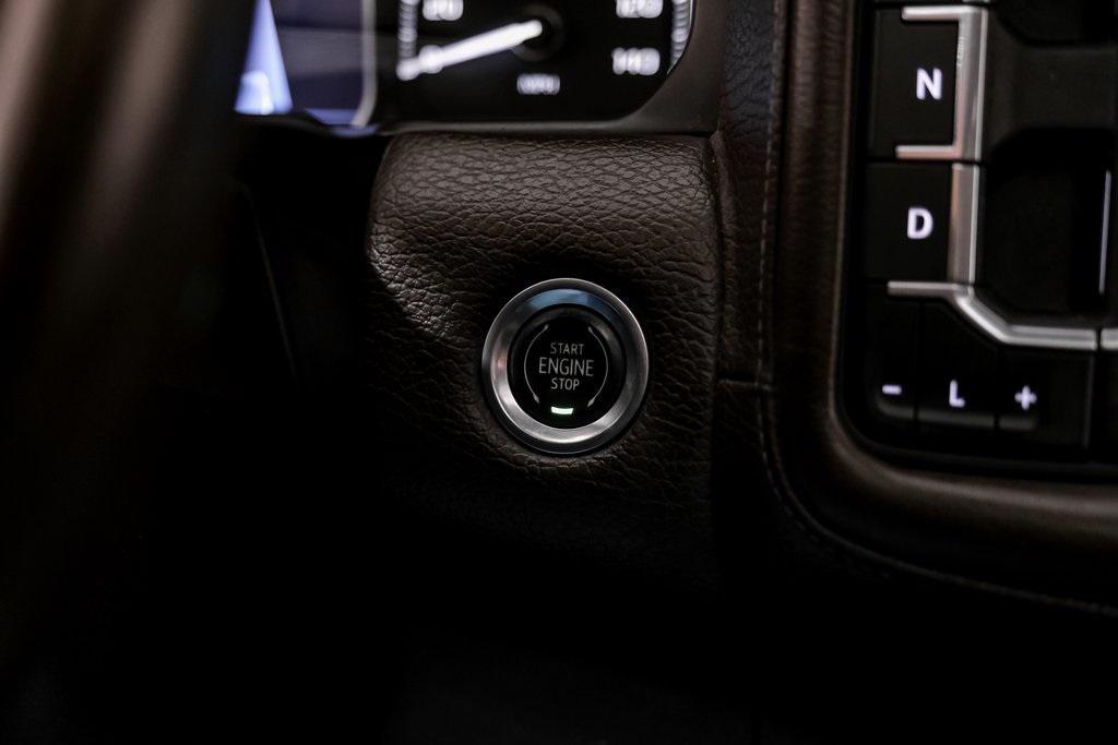 used 2021 GMC Yukon car, priced at $39,990