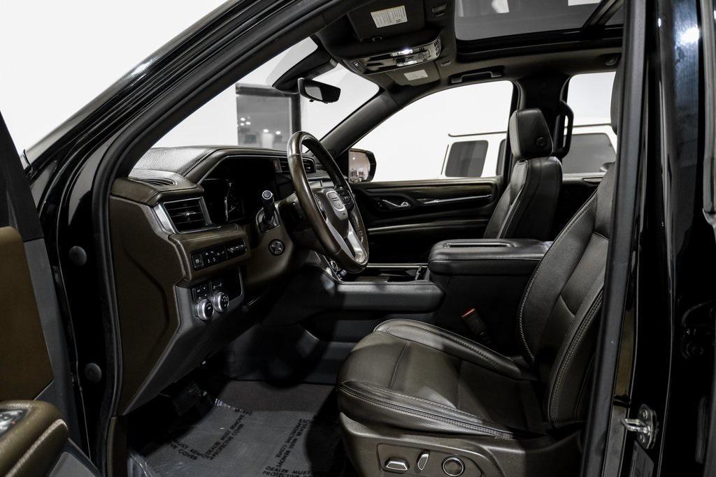 used 2021 GMC Yukon car, priced at $39,990
