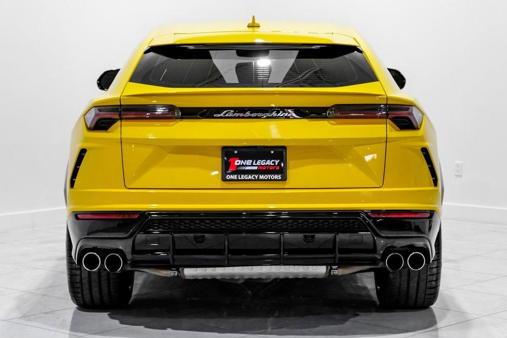 used 2022 Lamborghini Urus car, priced at $215,990