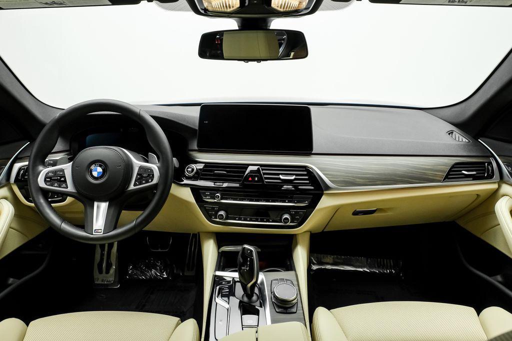 used 2023 BMW 540 car, priced at $49,990