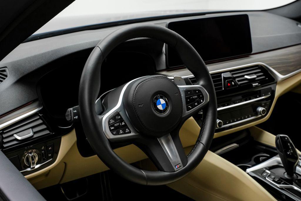 used 2023 BMW 540 car, priced at $49,990