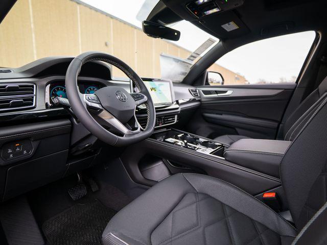 new 2026 Volkswagen Atlas Cross Sport car, priced at $48,977