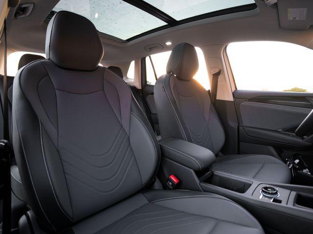 new 2026 Volkswagen Tiguan car, priced at $38,786