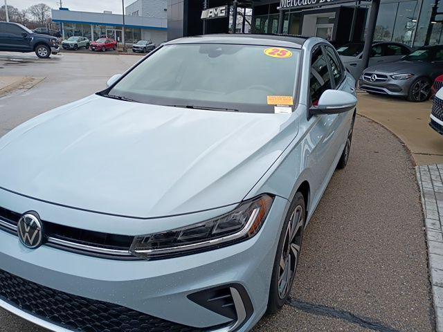 used 2025 Volkswagen Jetta car, priced at $25,570