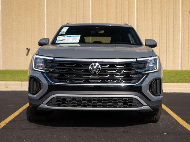 new 2026 Volkswagen Atlas Cross Sport car, priced at $49,444