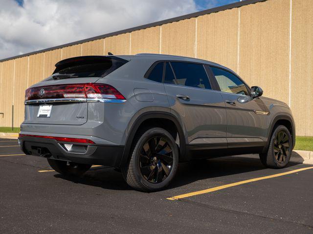 new 2026 Volkswagen Atlas Cross Sport car, priced at $49,444
